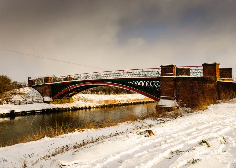 Hibaldstow Bridge in the Snow| Lincolnshire Landscape Photography by Robin Ling